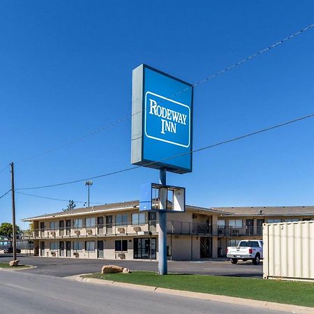 Rodeway Inn Midland Luaran gambar