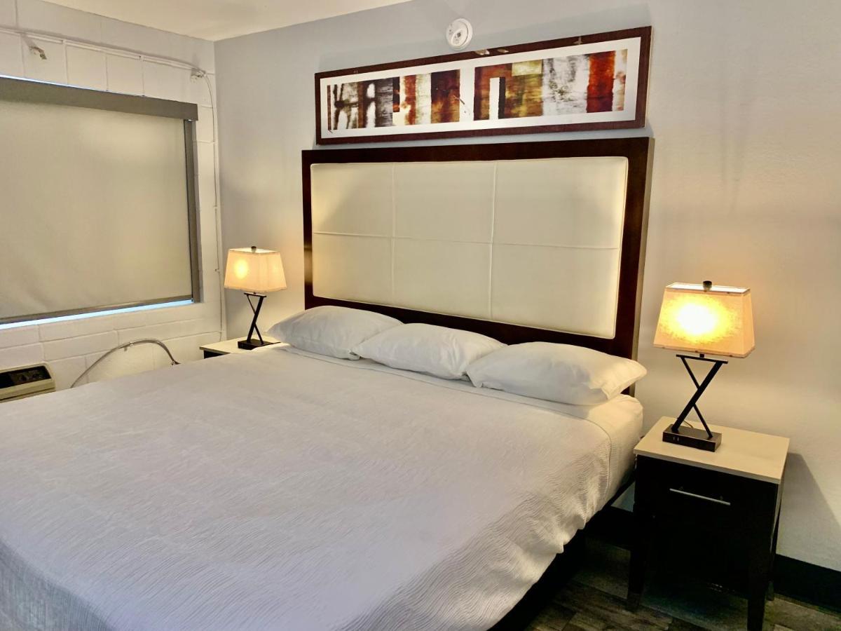 Rodeway Inn Midland Luaran gambar